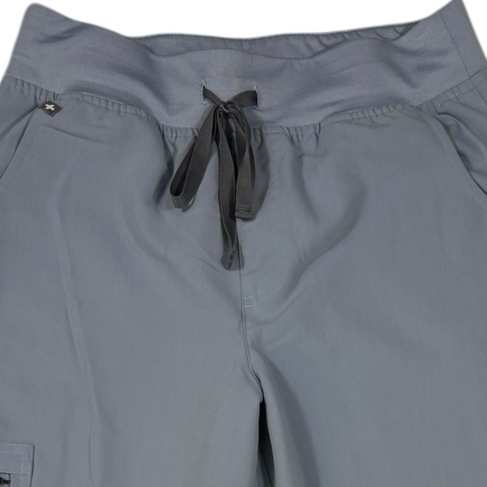 FIGS Women’s High Waist Zamora Jogger Scrub Pants in Light Gray | Size Medium - Picture 3 of 10